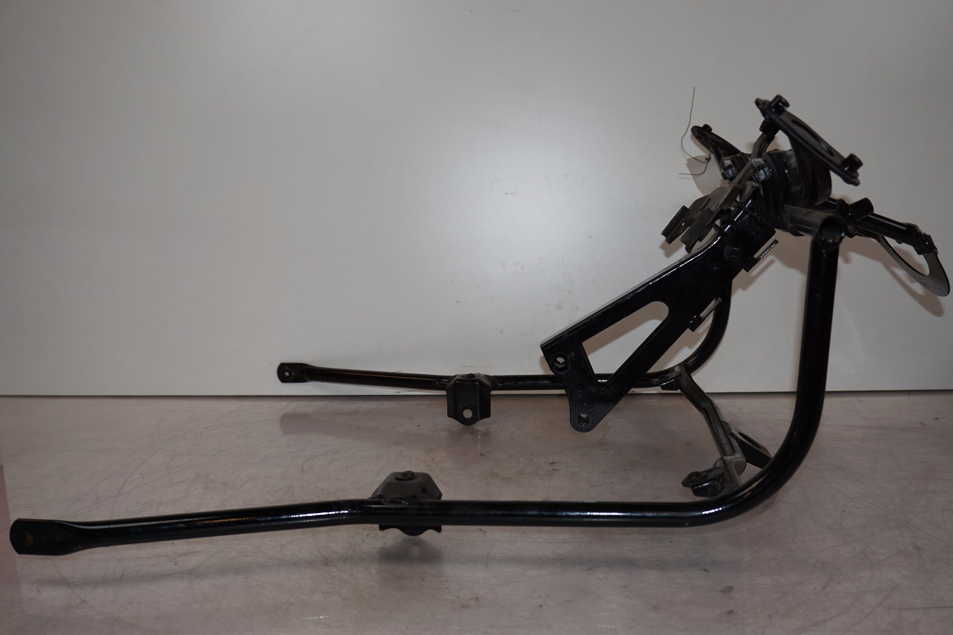 Baksidan på Toppkåpstag från en Kawasaki ZR-X 1200 S -2001 motorcykel.