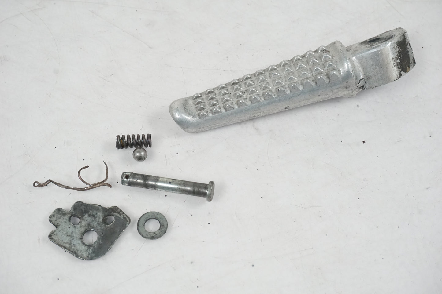 Framsidan på Fotpinne från en Honda CBR 900 RR -1994 motorcykel.