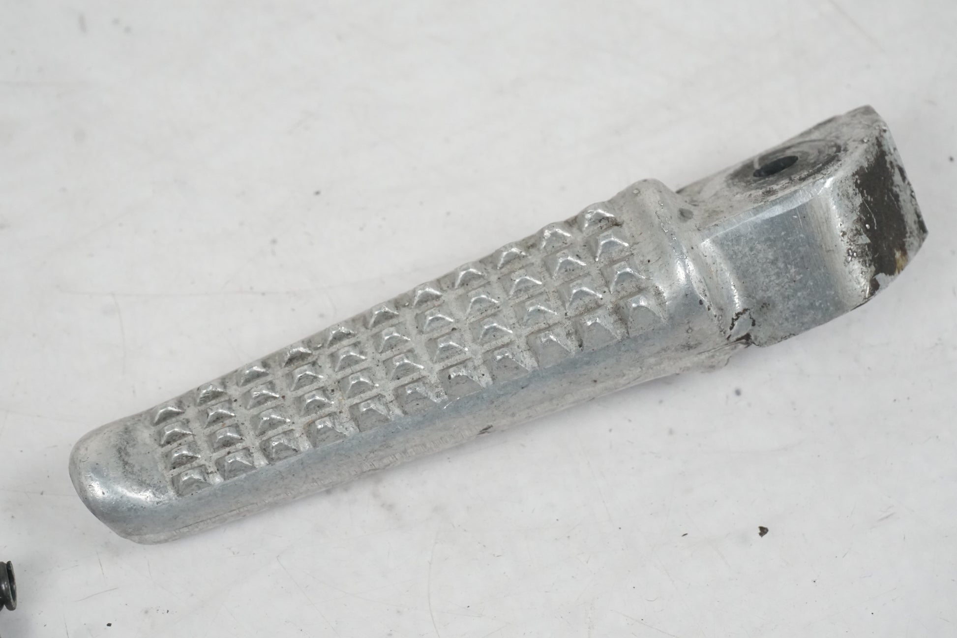 Höger sida på Fotpinne från en Honda CBR 900 RR -1994 motorcykel.