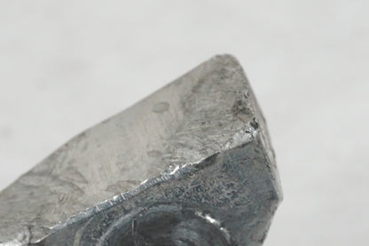 Snett nerifrån på Fotpinne från en Honda CBR 900 RR -1994 motorcykel.