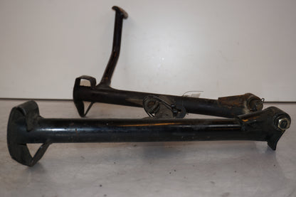 Extrabild3 på Centralstöd från en Suzuki GS 850 G -1982 motorcykel.