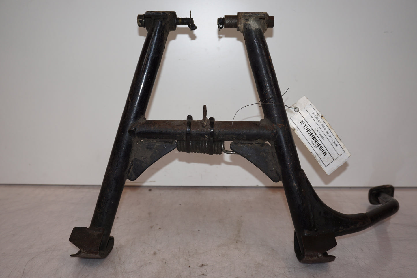 Extrabild5 på Centralstöd från en Suzuki GS 850 G -1982 motorcykel.