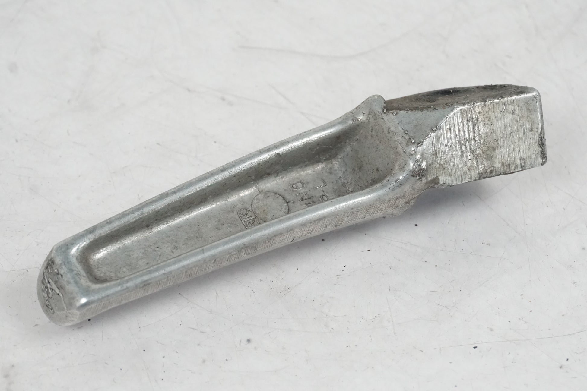 Höger sida på Fotpinne från en Honda CBR 900 RR -1993 motorcykel.