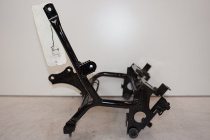 Extrabild3 på Strålkastarfäste från en Kawasaki Versys 650 -2007 motorcykel.