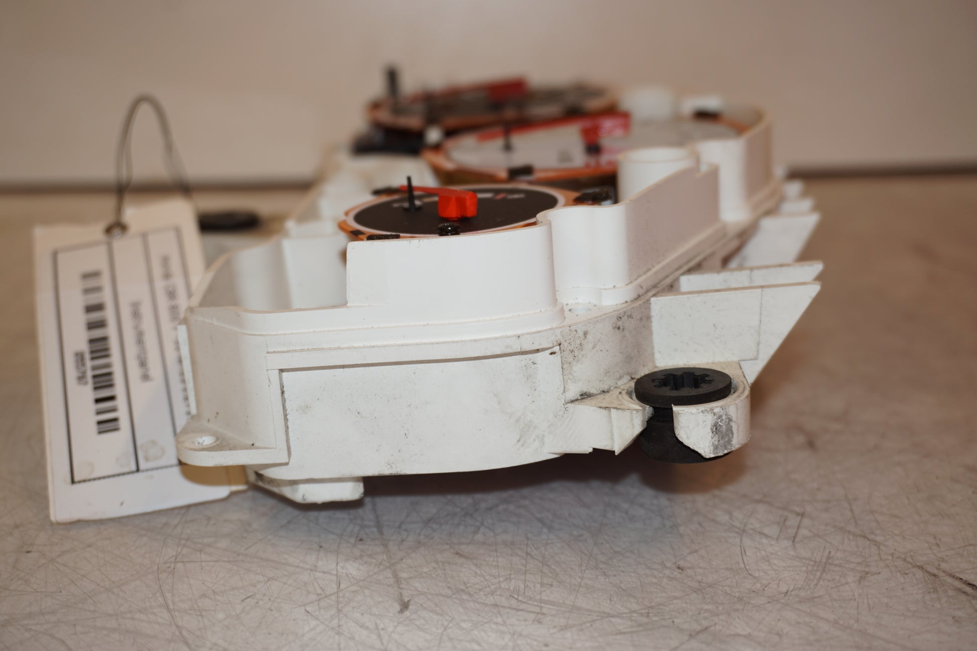 Snett nerifrån på Instrumentpanel från en Honda CBR 600 -1998 motorcykel.