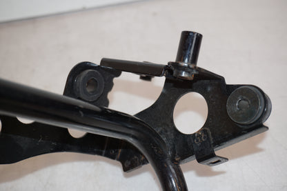 Extrabild7 på Strålkastarfäste från en Kawasaki Versys 650 -2007 motorcykel.