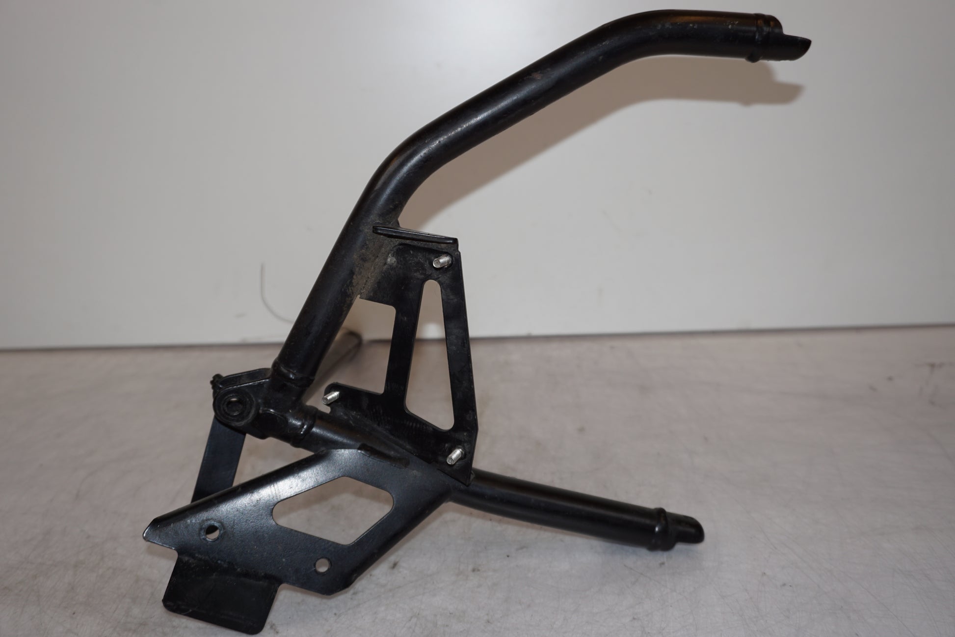 Höger sida på Stag från en Buell XB 12 -2006 motorcykel.