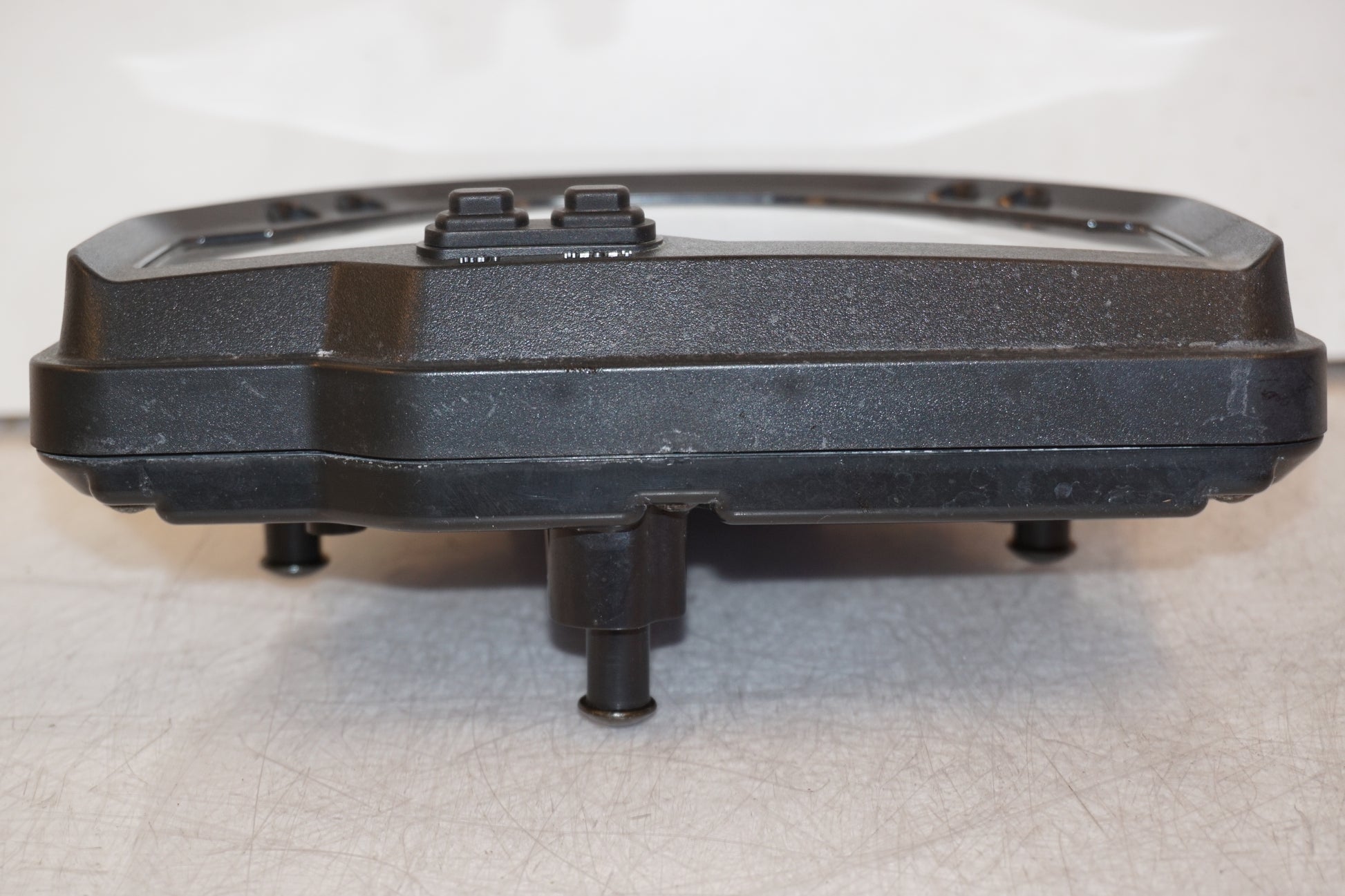 Baksidan på Instrumentpanel från en Honda CBR 600 RR -2003 motorcykel.