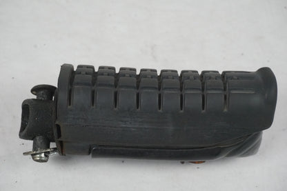 Framsidan på Fotpinne från en Honda CBF 125 -2010 motorcykel.