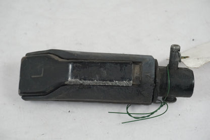 Baksidan på Fotpinne från en Honda CBR 125 R -2005 motorcykel.