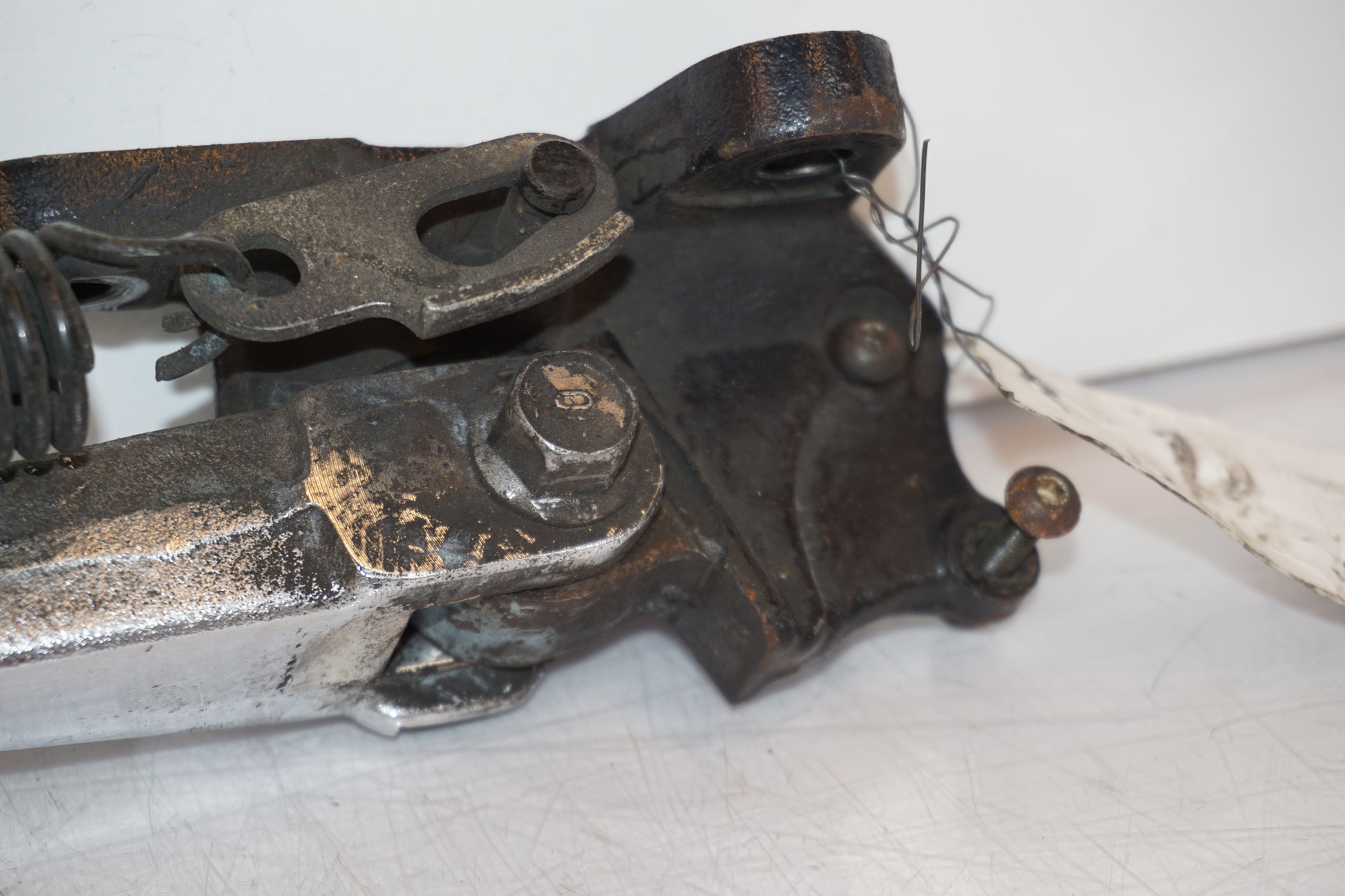 Snett uppifrån på Sidostöd från en Yamaha XV 1700 -2003 motorcykel.