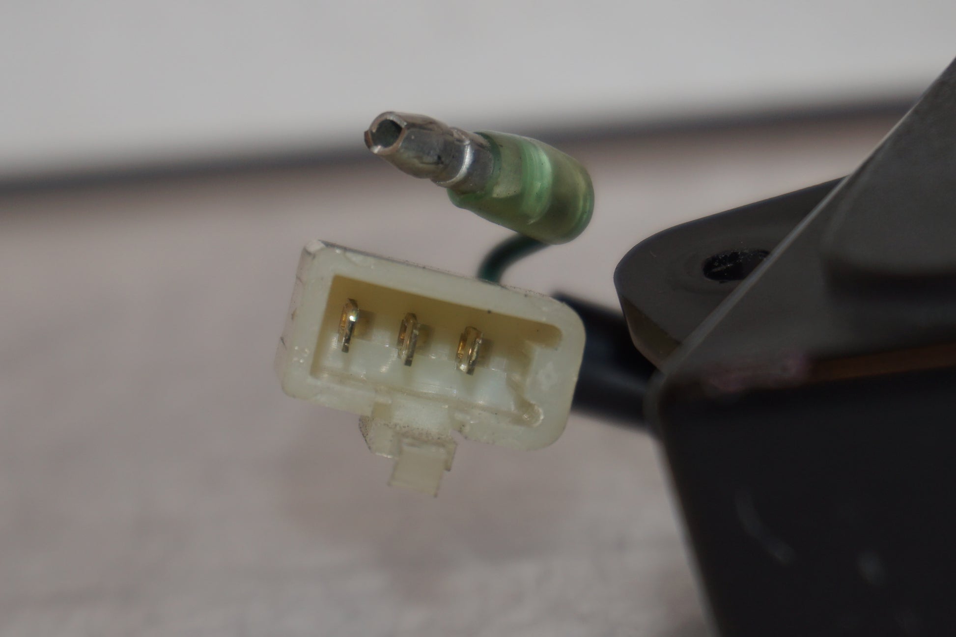 Snett nerifrån på Klocka från en Honda ST 1100 -1998 motorcykel.