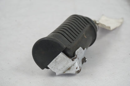 Vänster sida på Fotpinne från en Honda CB 650 -1982 motorcykel.