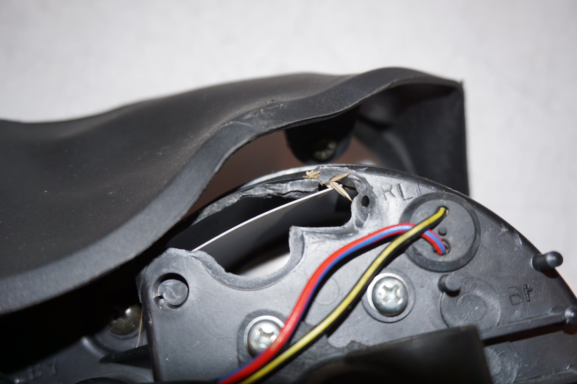 Extrabild1 på Instrumentpanel från en Kawasaki ZX-7R -1997 motorcykel.