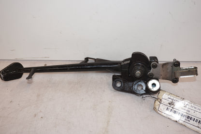 Framsidan på Sidostöd från en Yamaha YZF 1000 R1 -2010 motorcykel.