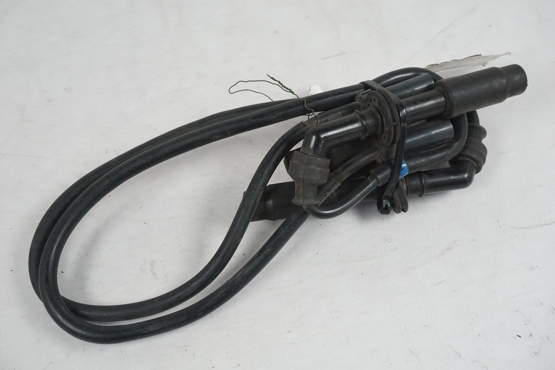 Framsidan på Tändspole från en Suzuki GSX-R 750 -1997 motorcykel.