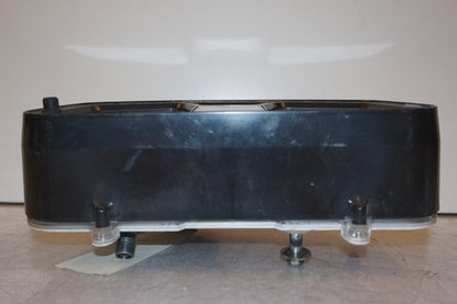 Baksidan på Instrumentpanel från en Honda XL 600 V -1997 motorcykel.