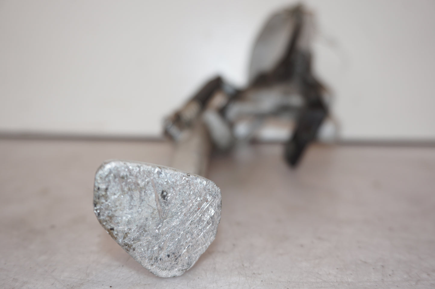 Höger sida på Sidostöd från en KTM RC8 -2008 motorcykel.