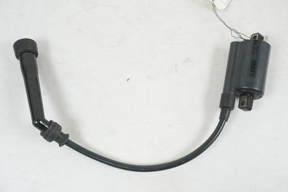 Framsidan på Tändspole från en Suzuki VZ 800 -1997 motorcykel.