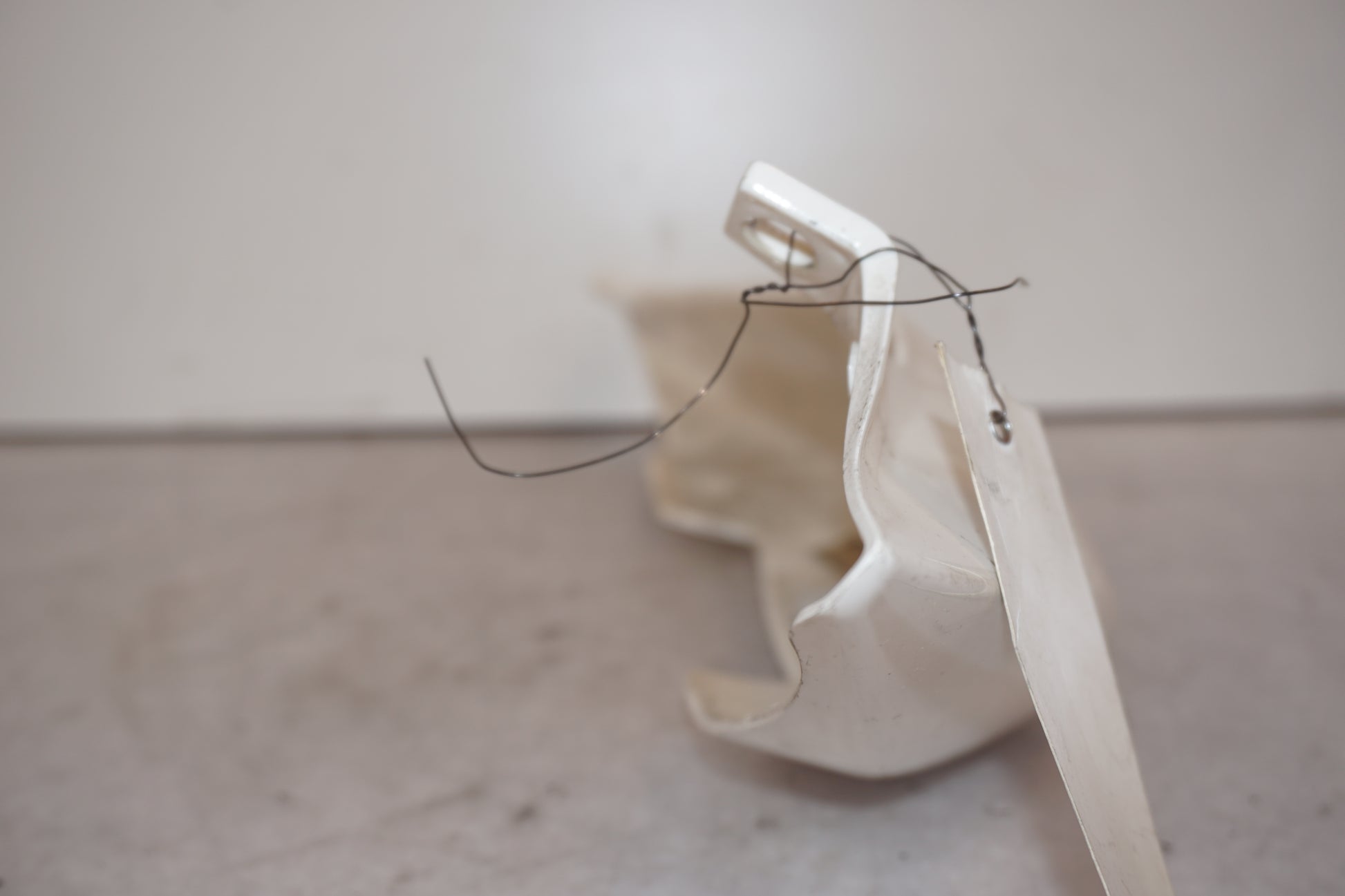 Baksidan på Bakvinge från en Triumph Street Triple -2009 motorcykel.