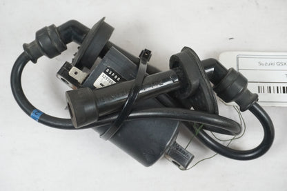 Framsidan på Tändspole från en Suzuki GSX 750 -2001 motorcykel.