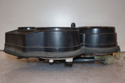 Vänster sida på Instrumentpanel från en Kawasaki ZZR 1100 -1992 motorcykel.