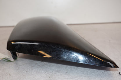 Snett uppifrån på Sidopanel från en Triumph Rocket III -2011 motorcykel.