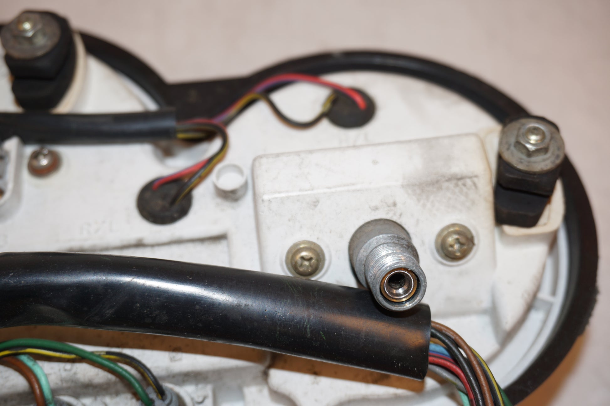 Extrabild3 på Instrumentpanel från en Kawasaki ZZR 1100 -1992 motorcykel.