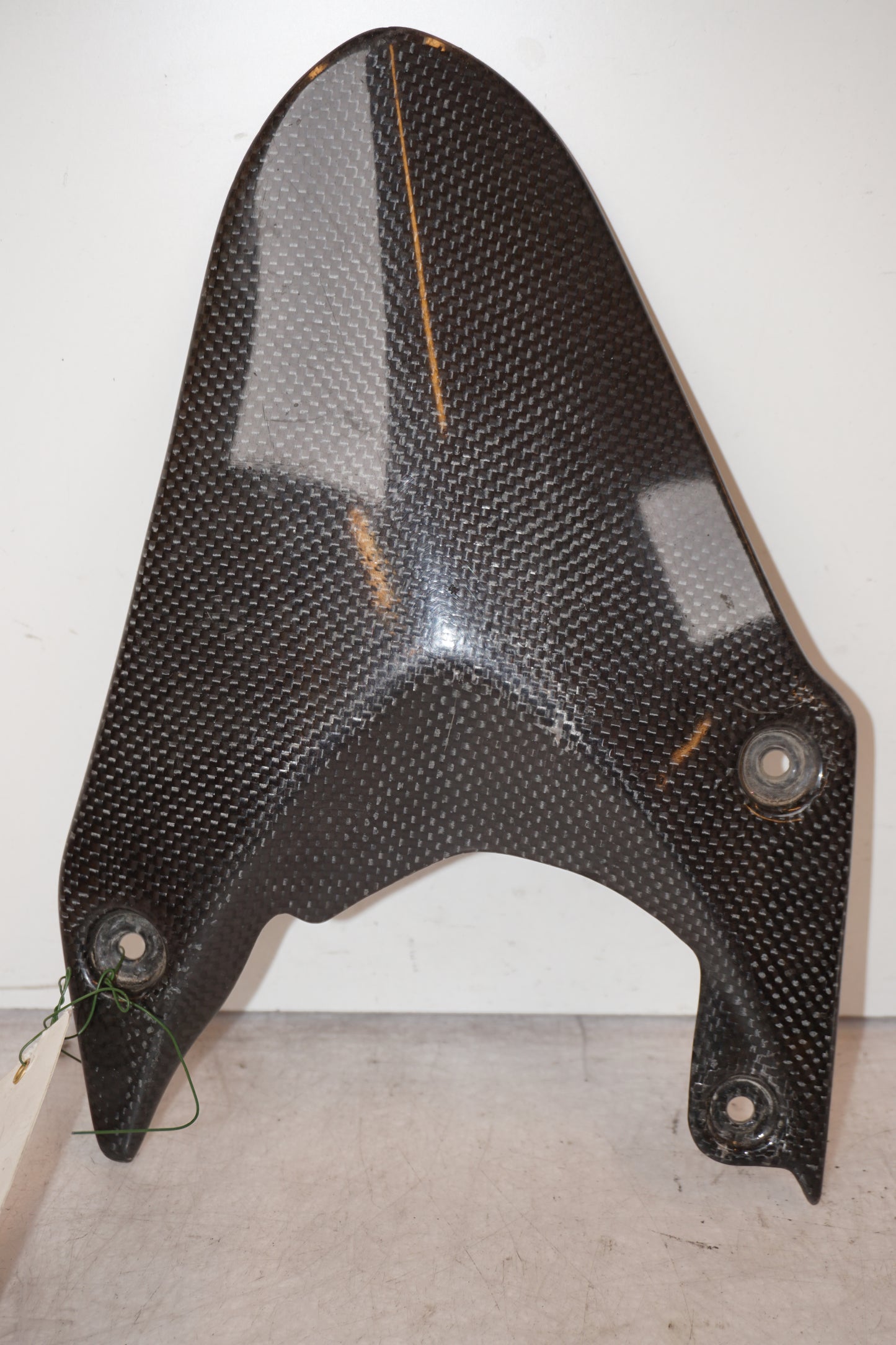 Framsidan på Svingskärm från en Triumph Daytona 675 -2010 motorcykel.