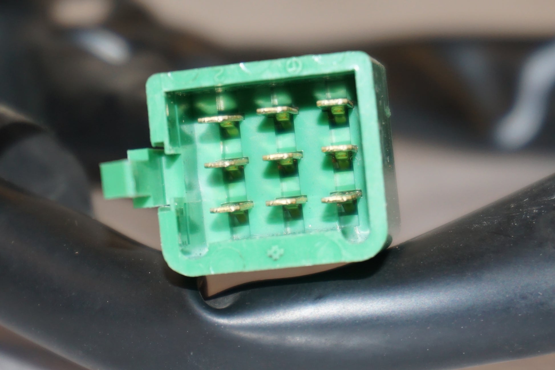 Snett uppifrån på Varningslampinsats från en Honda VT 1100 C -1999 motorcykel.