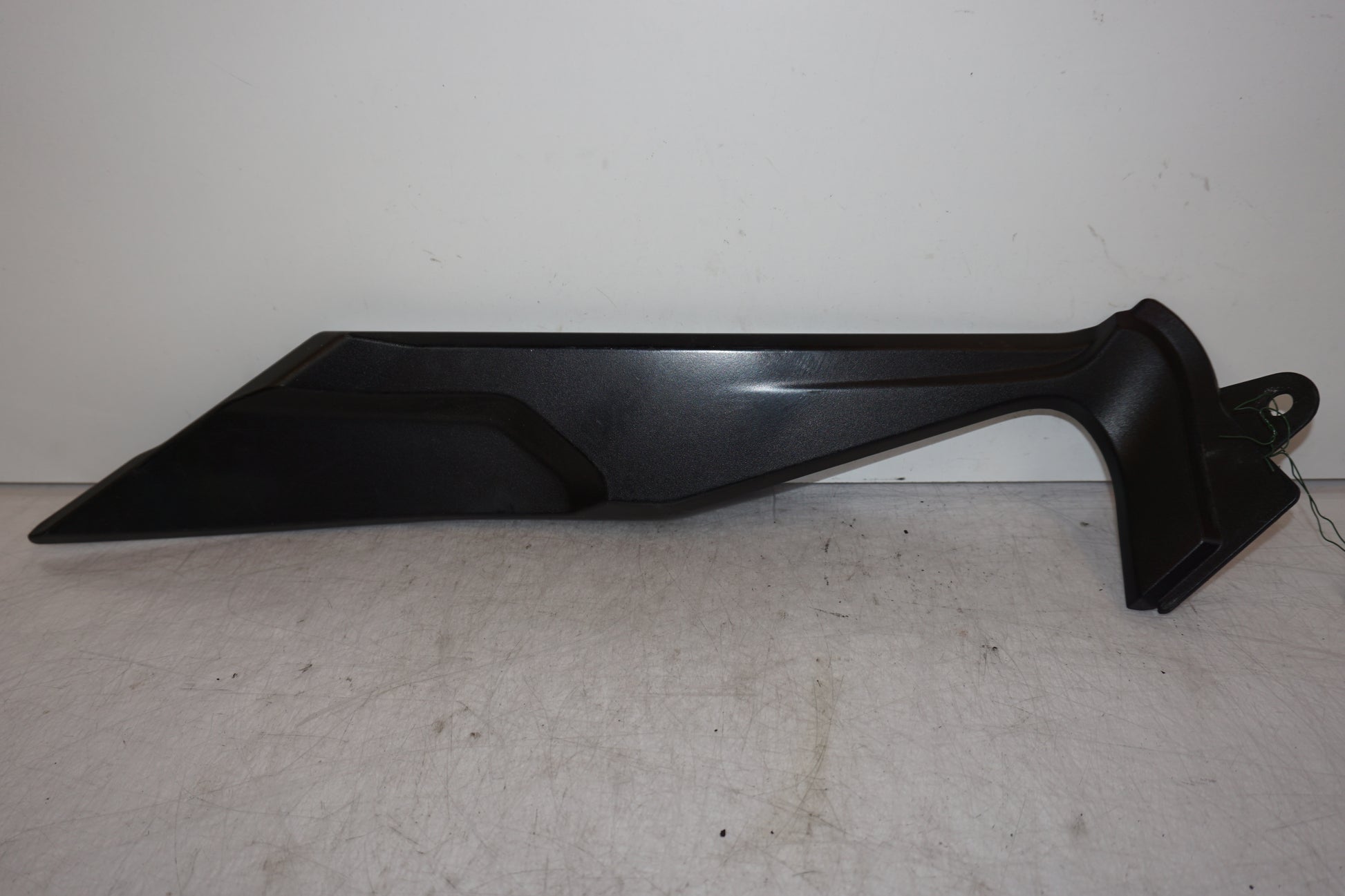 Framsidan på Sidopanel från en Triumph Tiger -2012 motorcykel.