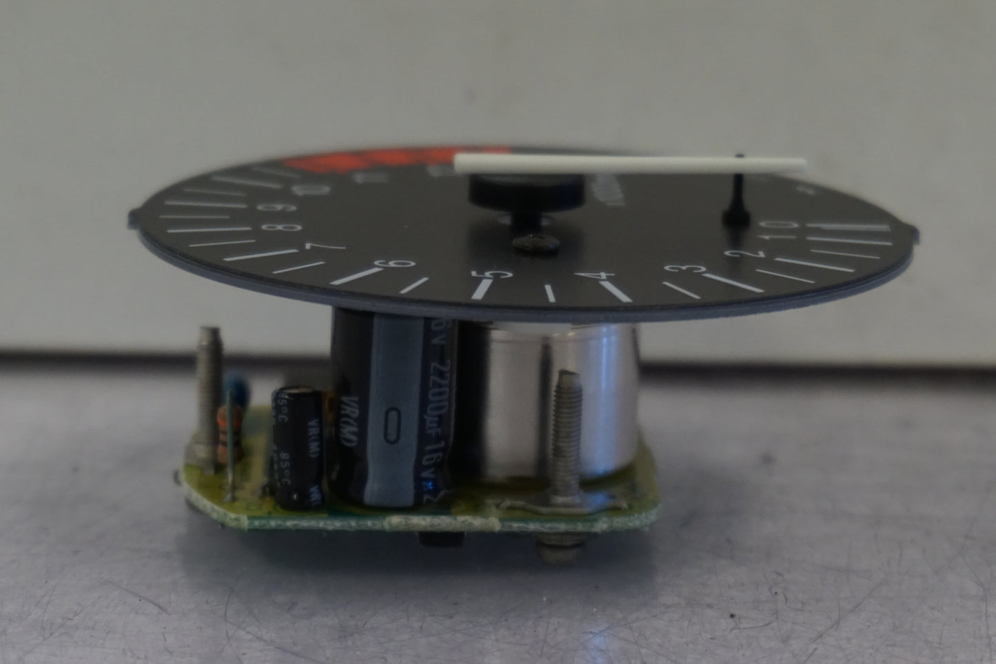 Höger sida på Varvräknare från en Honda CBR 1100 XX -1998 motorcykel.