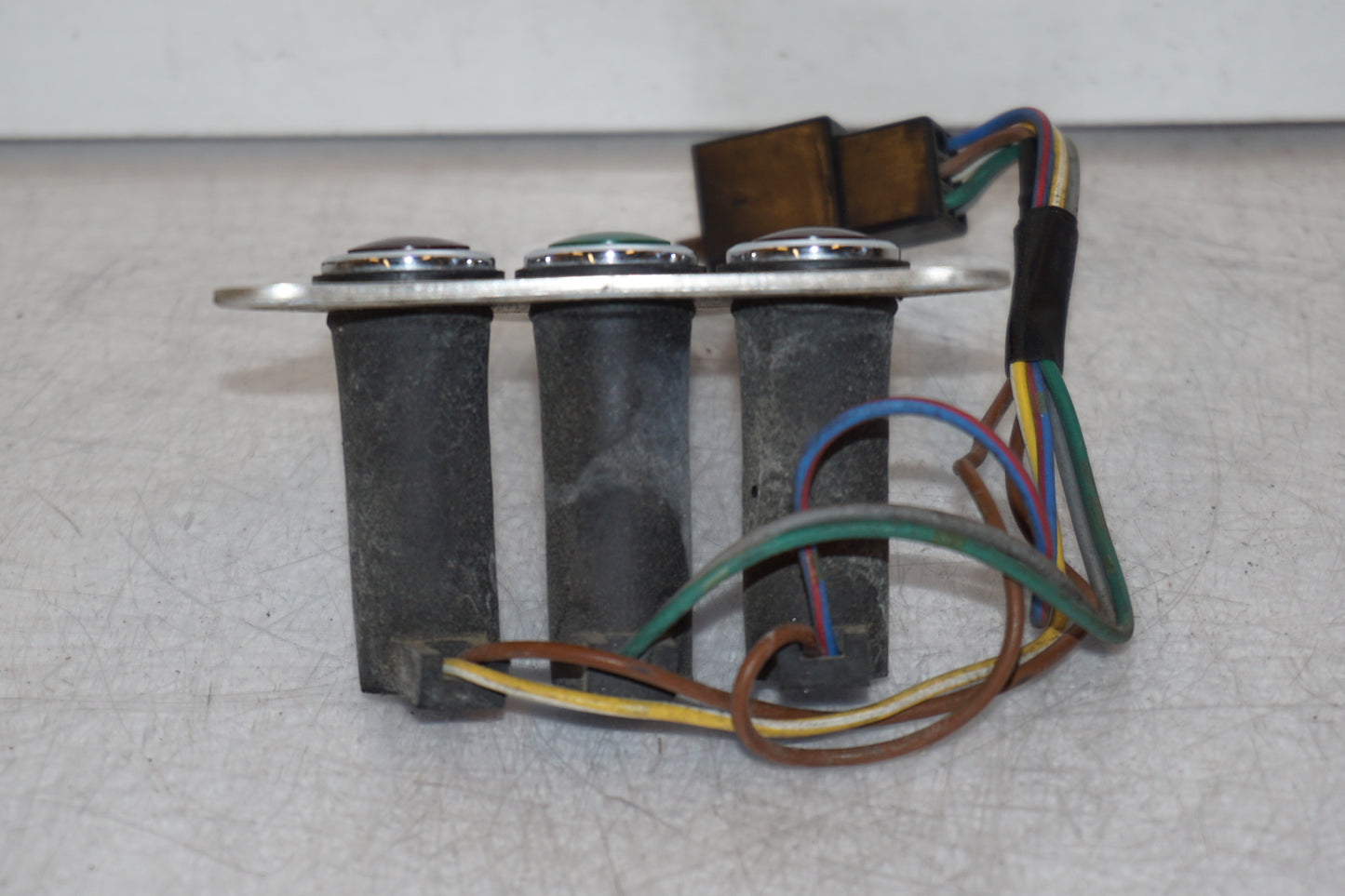 Höger sida på Kontrollampor från en Kawasaki VN 800 -1999 motorcykel.