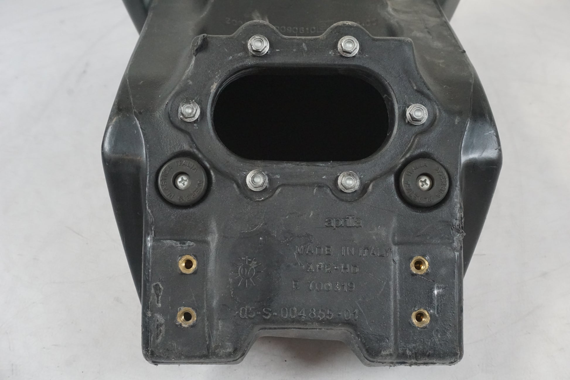 Extrabild6 på Bensintank från en Aprilia SXV 550 -2008 motorcykel.