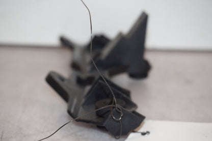 Snett uppifrån på Instrumentpanelsfäste från en BMW K 1200 S -2006 motorcykel.