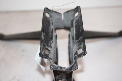 Snett uppifrån på Toppkåpstag från en BMW K 75 -1992 motorcykel.