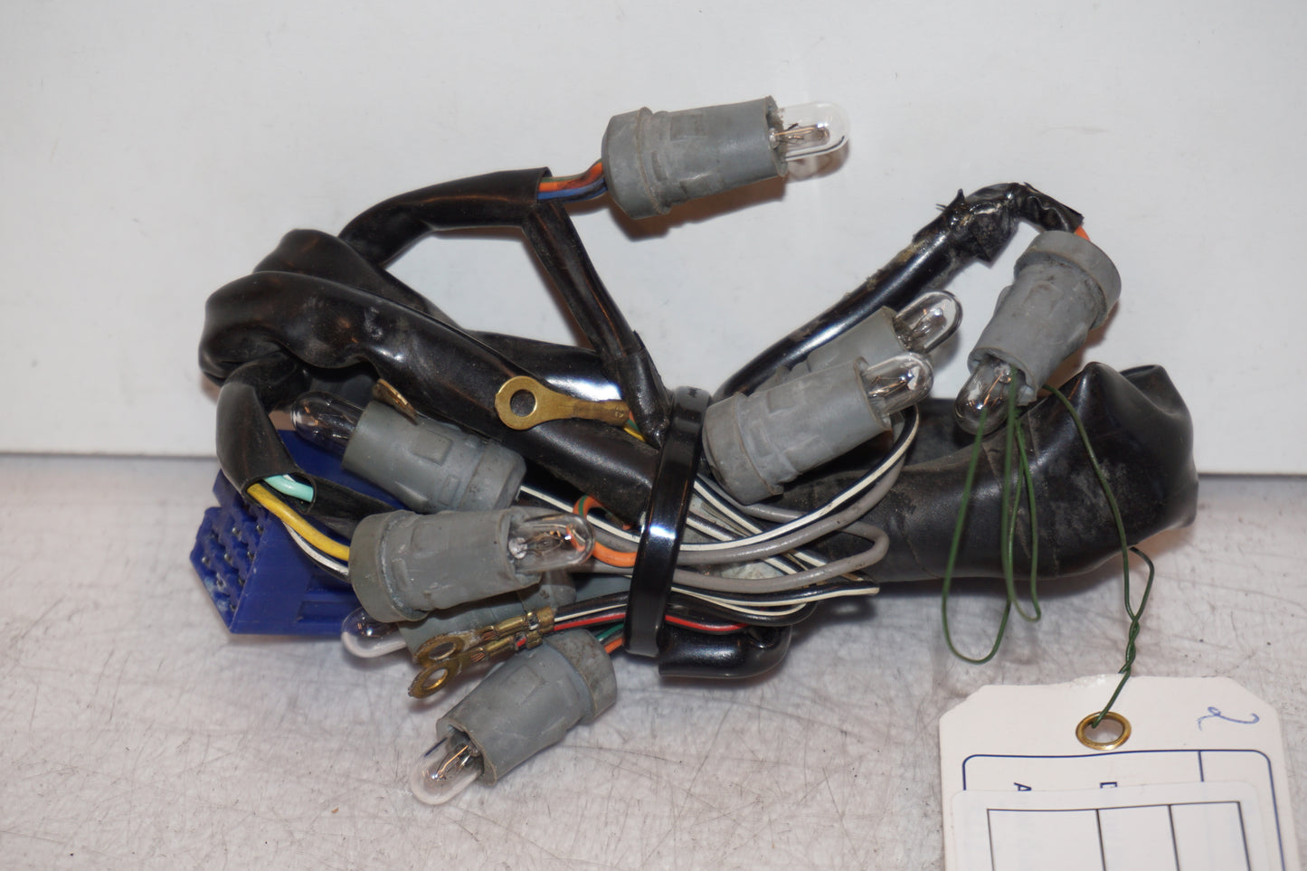 Framsidan på Kontrollampor från en Suzuki GSX 750 -2002 motorcykel.