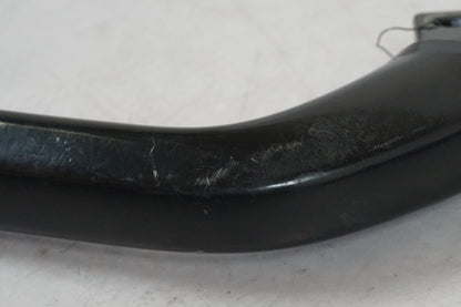 Baksidan på Passagerarhandtag från en Kawasaki ZX-9R -1997 motorcykel.