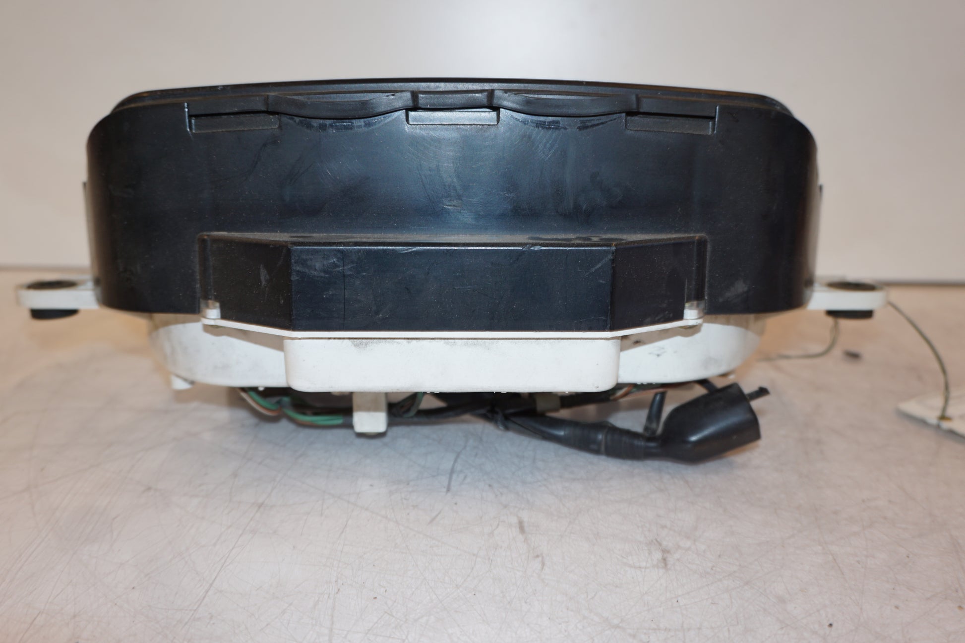 Vänster sida på Instrumentpanel från en Honda CBR 1000 F -1989 motorcykel.