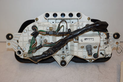Snett nerifrån på Instrumentpanel från en Honda CBR 1000 F -1989 motorcykel.
