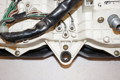 Extrabild3 på Instrumentpanel från en Honda CBR 1000 F -1989 motorcykel.