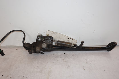 Baksidan på Sidostöd från en Kawasaki ZXR 400 -1992 motorcykel.