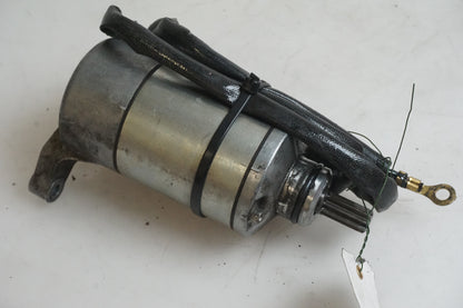 Framsidan på Startmotor från en Hyosung GT 650 -2006 motorcykel.