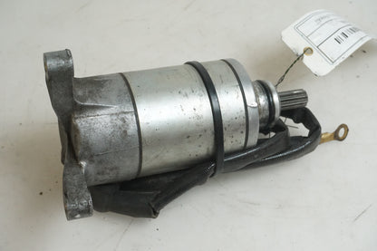 Baksidan på Startmotor från en Hyosung GT 650 -2006 motorcykel.