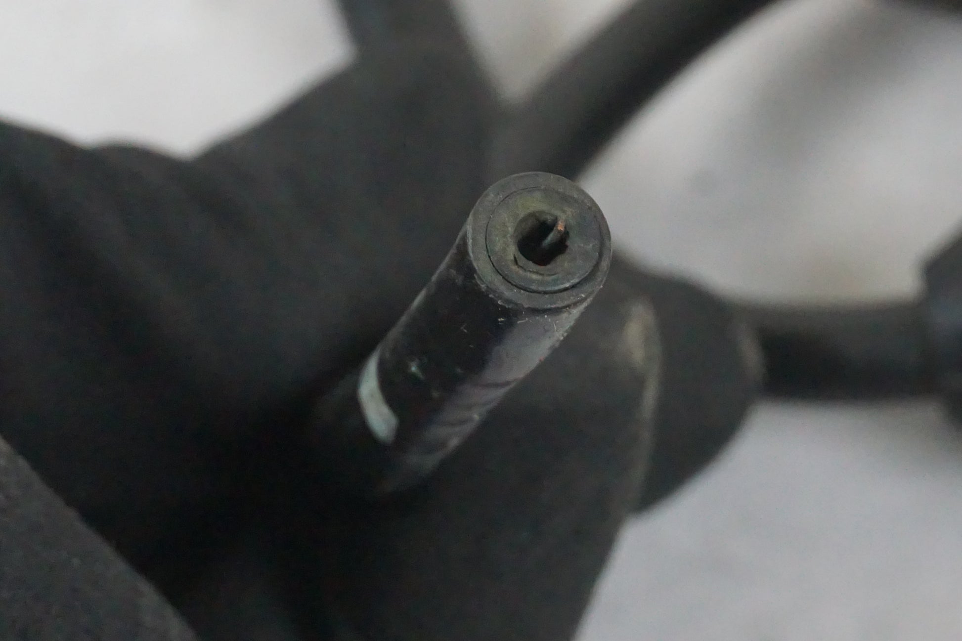 Snett uppifrån på Tändspole från en Honda CBR 900 RR -1992 motorcykel.