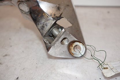 Extrabild4 på Sidostöd från en Suzuki LS 650 -1999 motorcykel.