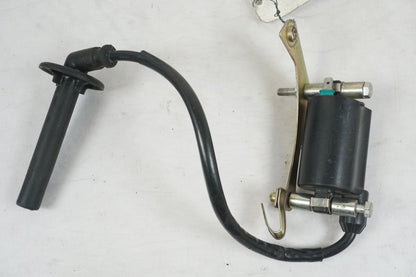 Framsidan på Tändspole från en Honda VFR 750 -1996 motorcykel.