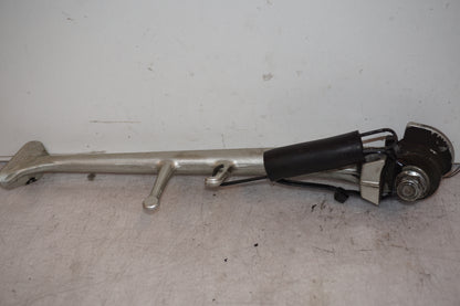 Höger sida på Sidostöd från en Yamaha YZF R6 -2008 motorcykel.