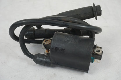 Baksidan på Tändspole från en Honda VT 600 C -1995 motorcykel.