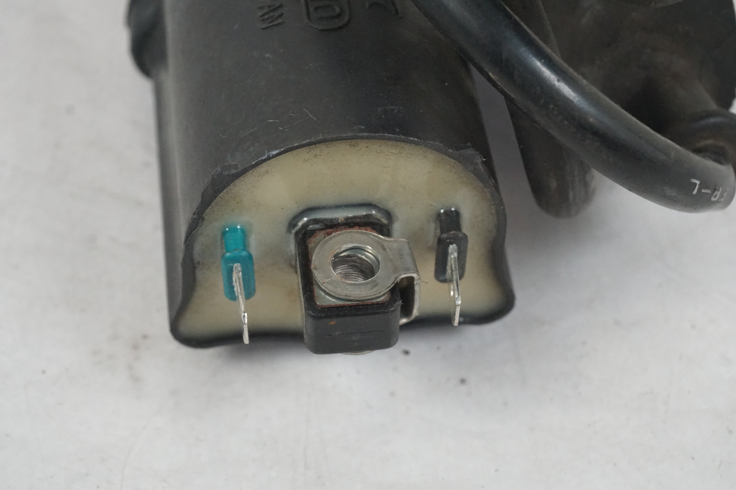 Höger sida på Tändspole från en Honda VT 600 C -1995 motorcykel.